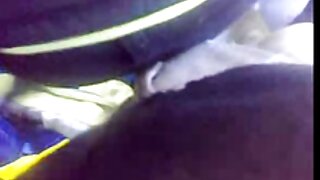 Перед приходом хлопця в гостю солодкий чупик сую в писю що коли лизав скачати безкоштовно порно відео смачно було.