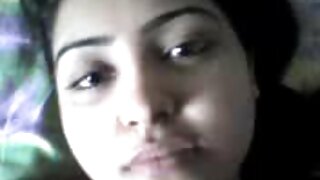 Дивись мені в очі коли я смокчу тобі. безкоштовне порно відео