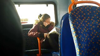 Заманив дівчисько в підвал і порно на телефон безкоштовно трахнув.