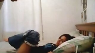 Зоровий контакт для його члена, смокче безкоштовне порно відео як члена не бачила.